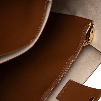 THE BOLD LOVE SHOPPING BAG